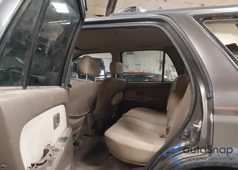 1997 Toyota 4Runner z USA, uszkodzony, nr VIN JT3HM84R0V0024731